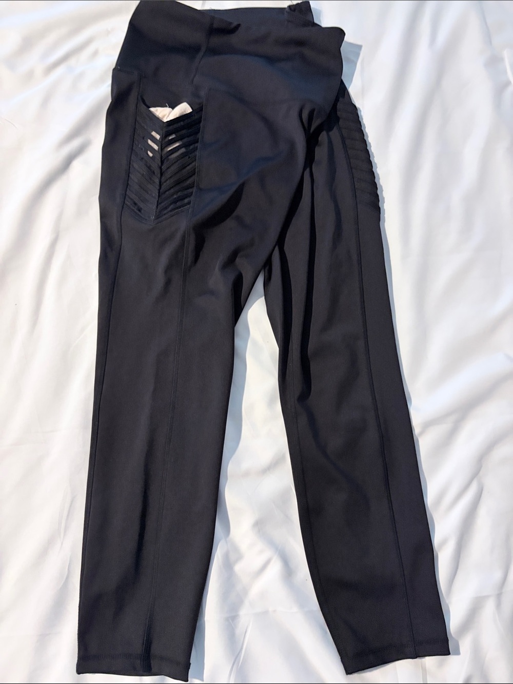 High-Waist Black Active Leggings for Women - Sleek Performance